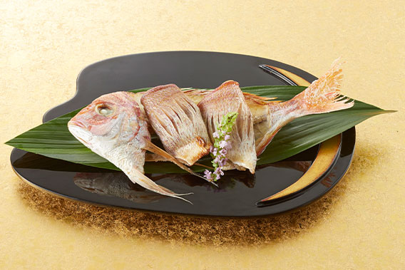 画像：鯛の姿焼